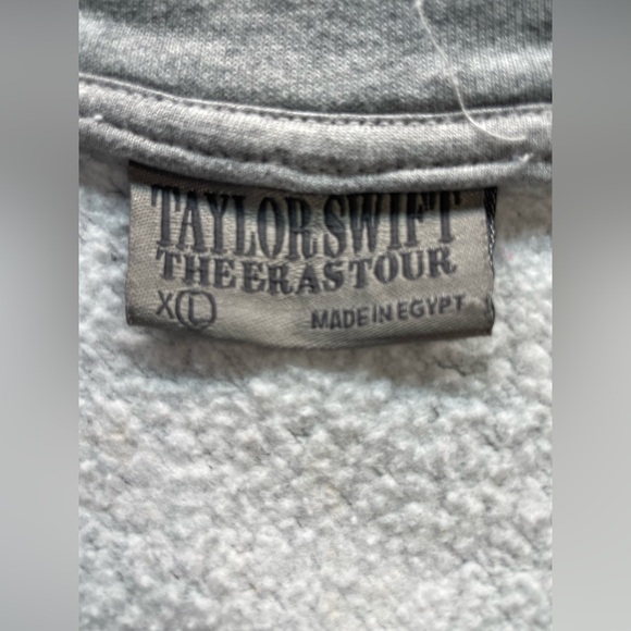 Taylor Swift era’s tour gray sweatshirt, quarter zip - Picture 8 of 8
